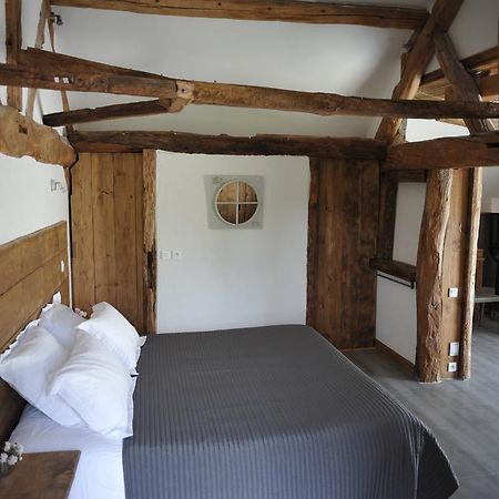 La Bergerie Du Chateau De Pommeuse Экстерьер фото